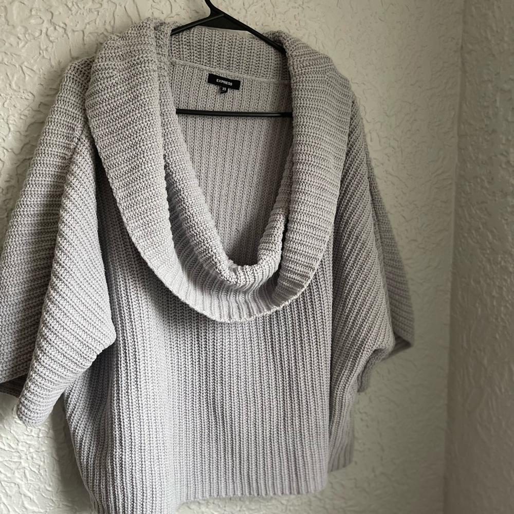 Flo sweater shirt